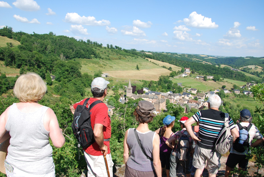 Visite avec l'équipe du Pays d'Art et d'Histoire Un groupe en visite