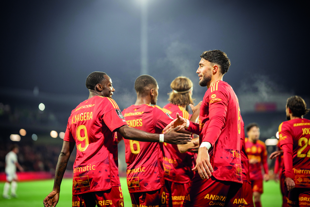 Le RAF - ©RAF - mj photographie Joueurs du Rodez aveyron football qui se félicitent